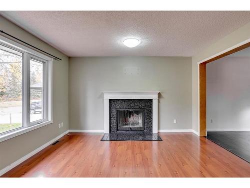 339 Cornwall Drive, Fort Mcmurray, AB - Indoor Photo Showing Living Room With Fireplace