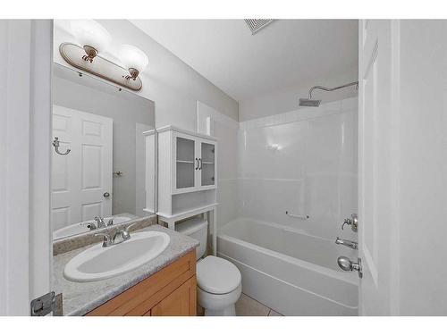 212 Paulson Street, Fort Mcmurray, AB - Indoor Photo Showing Bathroom