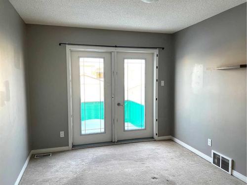 162 Pacific Crescent, Fort Mcmurray, AB - Indoor Photo Showing Other Room