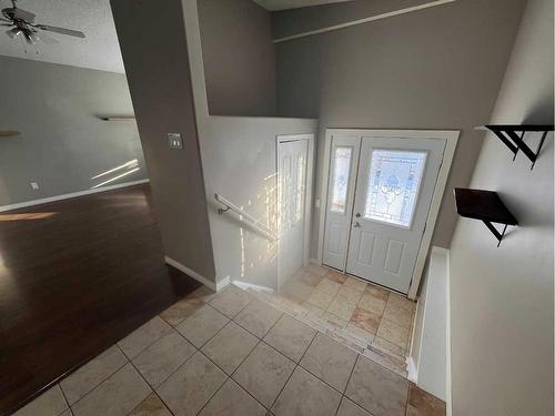 162 Pacific Crescent, Fort Mcmurray, AB - Indoor Photo Showing Other Room