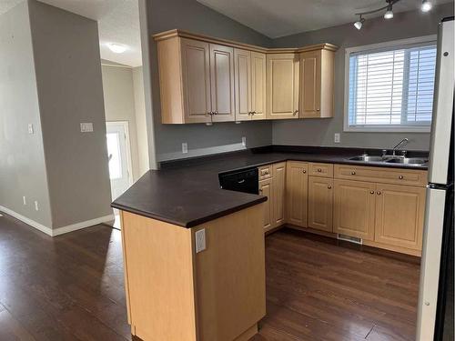 162 Pacific Crescent, Fort Mcmurray, AB - Indoor Photo Showing Kitchen With Double Sink