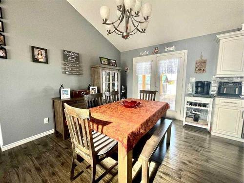 83 14579 Twp Rd 690, Lac La Biche, AB - Indoor Photo Showing Dining Room