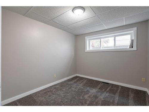 124 Marten Place, Fort Mcmurray, AB - Indoor Photo Showing Other Room