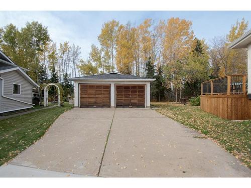 332 Ermine Crescent, Fort Mcmurray, AB - Outdoor