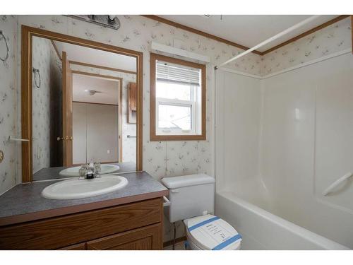 116 Cokerill Crescent, Fort Mcmurray, AB - Indoor Photo Showing Bathroom