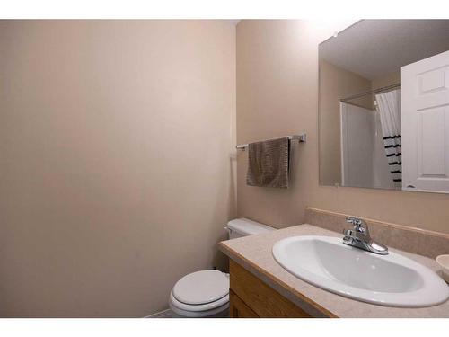 305-123 Arabian Drive, Fort Mcmurray, AB - Indoor Photo Showing Bathroom