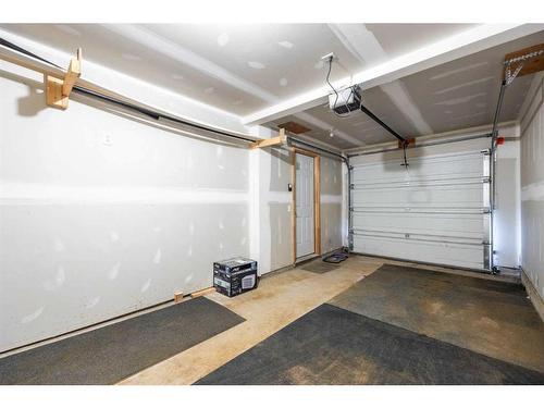 305-123 Arabian Drive, Fort Mcmurray, AB - Indoor Photo Showing Garage