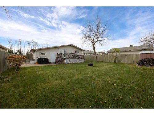 441 Signal Road, Fort Mcmurray, AB - Outdoor With Backyard