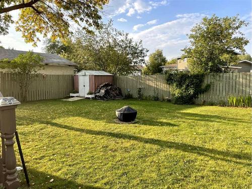 441 Signal Road, Fort Mcmurray, AB - Outdoor With Backyard