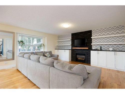 337 Burton Place, Fort Mcmurray, AB - Indoor Photo Showing Living Room With Fireplace