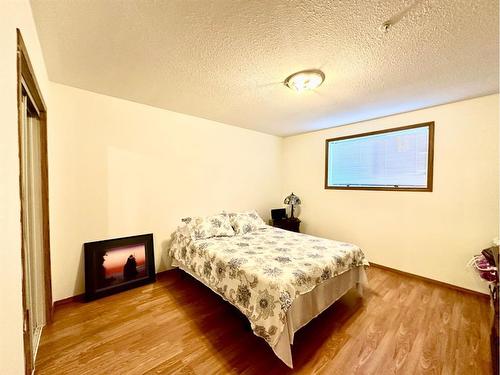 103-9508 99 Street, Lac La Biche, AB - Indoor Photo Showing Bedroom