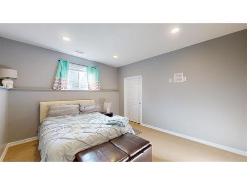 337 Diefenbaker Drive, Fort Mcmurray, AB - Indoor Photo Showing Bedroom