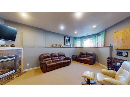 337 Diefenbaker Drive, Fort Mcmurray, AB - Indoor With Fireplace