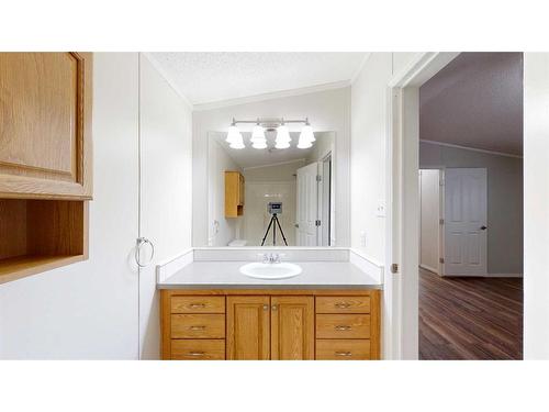 272 Gregoire Crescent, Fort Mcmurray, AB - Indoor Photo Showing Bathroom