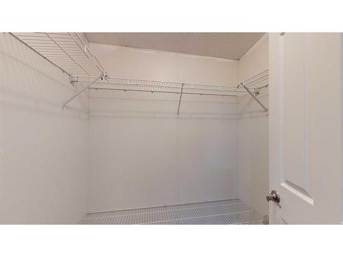 272 Gregoire Crescent, Fort Mcmurray, AB - Indoor With Storage