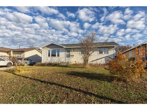 20 Fitzgerald Avenue, Fort Mcmurray, AB - Outdoor