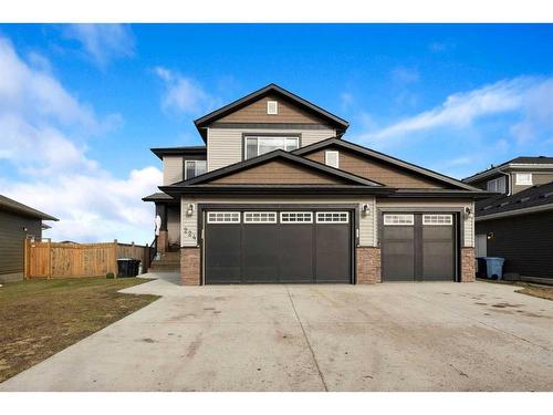 224 Beaverlodge Close, Fort Mcmurray, AB - Outdoor