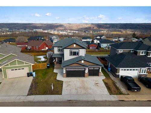 224 Beaverlodge Close, Fort Mcmurray, AB - Outdoor