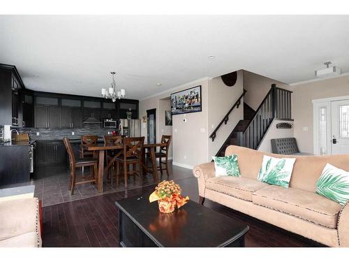 224 Beaverlodge Close, Fort Mcmurray, AB - Indoor Photo Showing Living Room