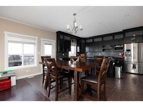 224 Beaverlodge Close, Fort Mcmurray, AB - Indoor Photo Showing Dining Room