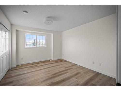 4103-200 Lougheed Drive, Fort Mcmurray, AB - Indoor Photo Showing Other Room