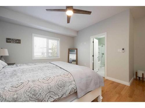 315 Berard Crescent, Fort Mcmurray, AB - Indoor Photo Showing Bedroom