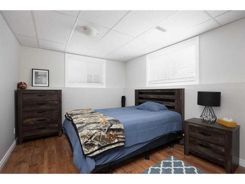 315 Berard Crescent, Fort Mcmurray, AB - Indoor Photo Showing Bedroom