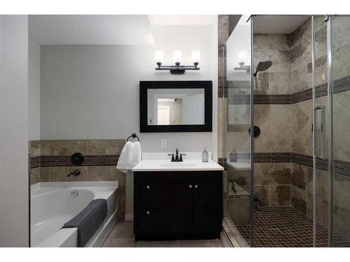 315 Berard Crescent, Fort Mcmurray, AB - Indoor Photo Showing Bathroom