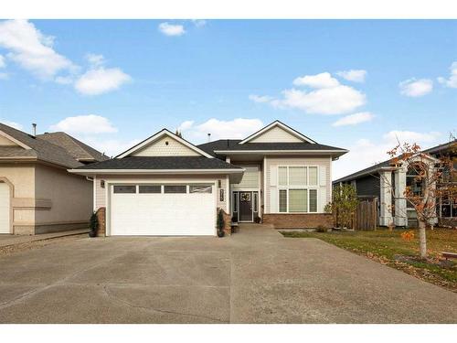 315 Berard Crescent, Fort Mcmurray, AB - Outdoor With Facade