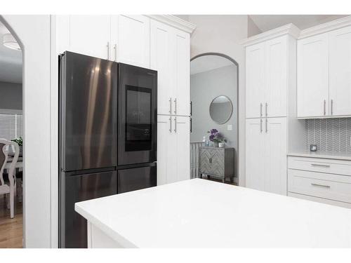 315 Berard Crescent, Fort Mcmurray, AB - Indoor Photo Showing Kitchen