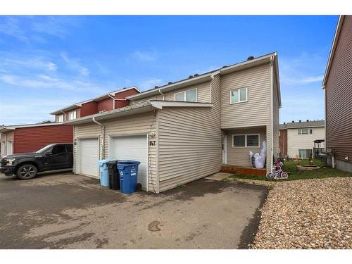 147 Alderwood Drive, Fort Mcmurray, AB - Outdoor With Exterior