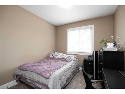 107 Sandpiper Road, Fort Mcmurray, AB - Indoor Photo Showing Bedroom