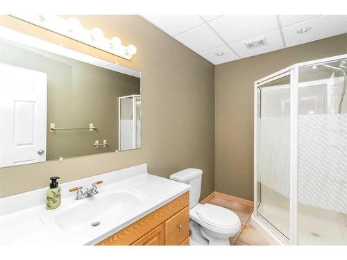 134 Lanauze Street, Fort Mcmurray, AB - Indoor Photo Showing Bathroom