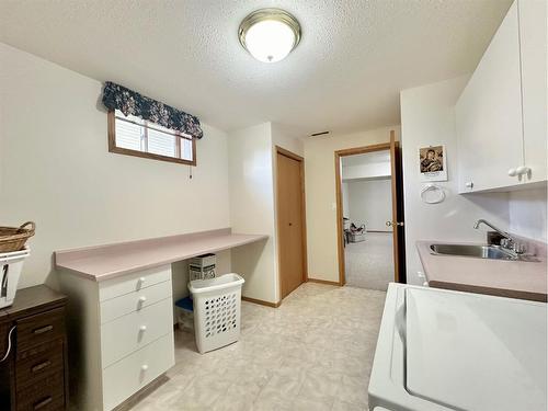 10012 102 Ave, Lac La Biche, AB - Indoor