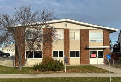 10016 103 Avenue  Lac La Biche, AB T0A 2C0