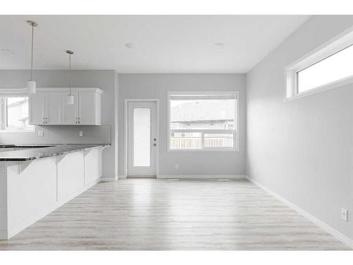 131 Athabasca Crescent, Fort Mcmurray, AB - Indoor Photo Showing Kitchen