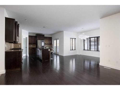 172 Gravelstone Way, Fort Mcmurray, AB - Indoor Photo Showing Kitchen