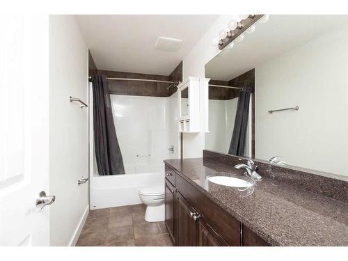 172 Gravelstone Way, Fort Mcmurray, AB - Indoor Photo Showing Bathroom