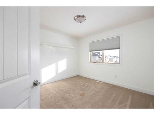 172 Gravelstone Way, Fort Mcmurray, AB - Indoor Photo Showing Other Room