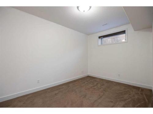 172 Gravelstone Way, Fort Mcmurray, AB - Indoor Photo Showing Other Room