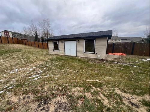 172 Gravelstone Way, Fort Mcmurray, AB - Outdoor