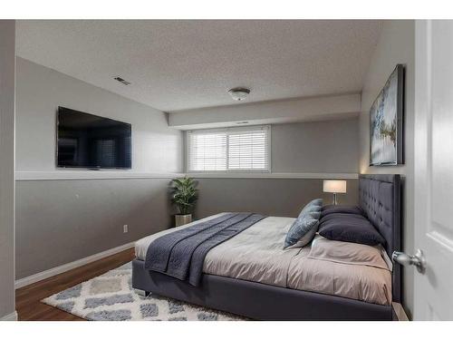 144 Signal Road, Fort Mcmurray, AB - Indoor Photo Showing Bedroom