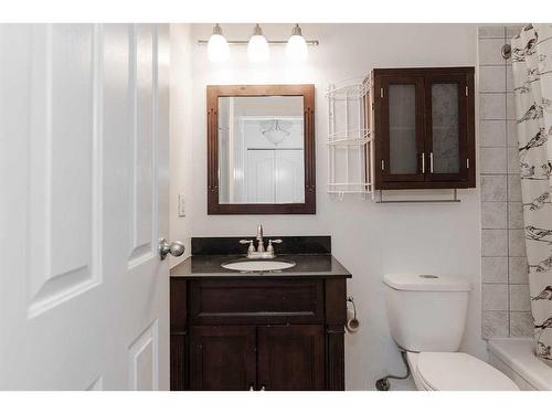 144 Signal Road, Fort Mcmurray, AB - Indoor Photo Showing Bathroom