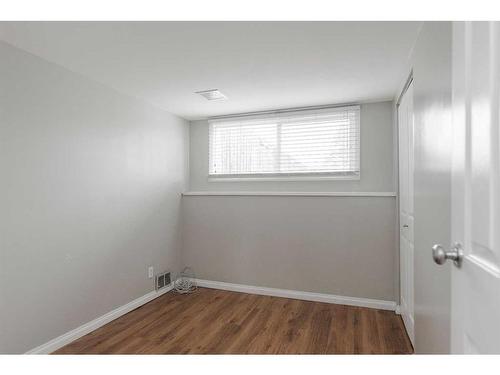 144 Signal Road, Fort Mcmurray, AB - Indoor Photo Showing Other Room