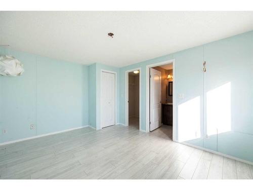 248 Harpe Way, Fort Mcmurray, AB - Indoor Photo Showing Other Room