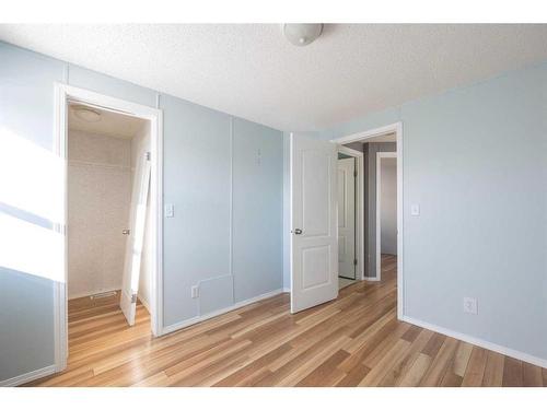 248 Harpe Way, Fort Mcmurray, AB - Indoor Photo Showing Other Room