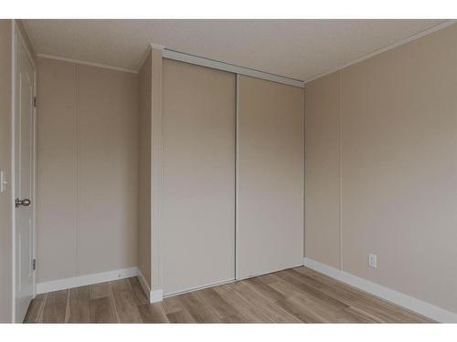 137 Clausen Crescent, Fort Mcmurray, AB - Indoor Photo Showing Other Room