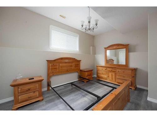 217 Crown Creek Lane, Fort Mcmurray, AB - Indoor Photo Showing Bedroom