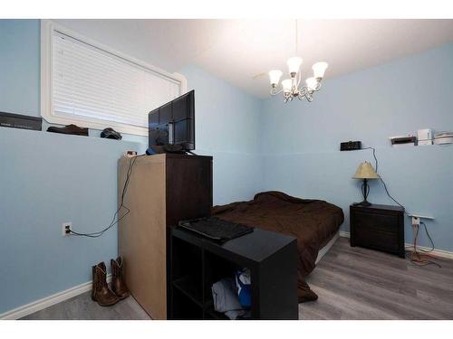 217 Crown Creek Lane, Fort Mcmurray, AB - Indoor Photo Showing Other Room