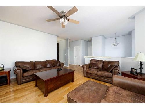 217 Crown Creek Lane, Fort Mcmurray, AB - Indoor Photo Showing Living Room